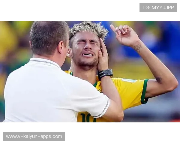 内马尔点球命中引爆看台，巴西气势尽显